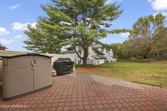 33 Culford Place, Morganville, NJ 07751