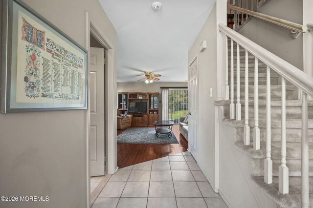 33 Culford Place, Morganville, NJ 07751
