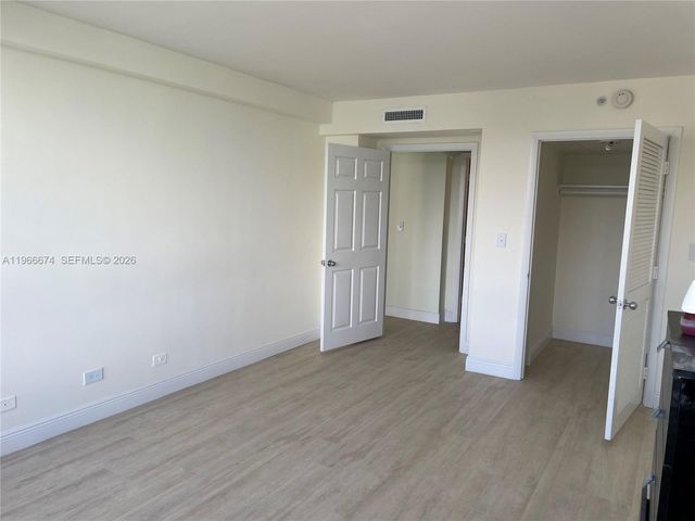 1500 Bay Rd 1458S, Miami Beach, FL 33139