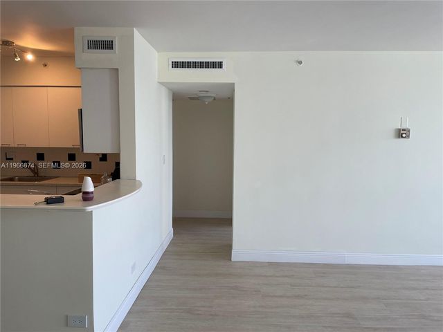 1500 Bay Rd 1458S, Miami Beach, FL 33139