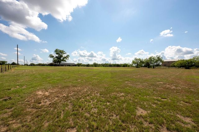 175 Bobs TRL, Bastrop, TX 78602