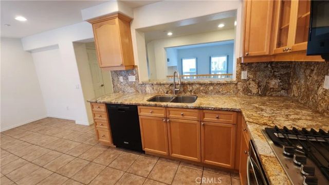 92 Chula, Irvine, CA 92602