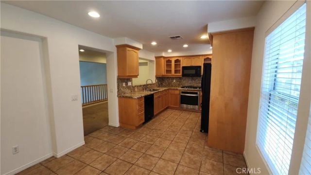 92 Chula, Irvine, CA 92602