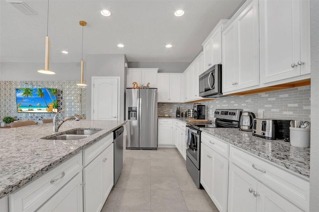 8900 SYDNEY AVENUE, Kissimmee, FL 34747