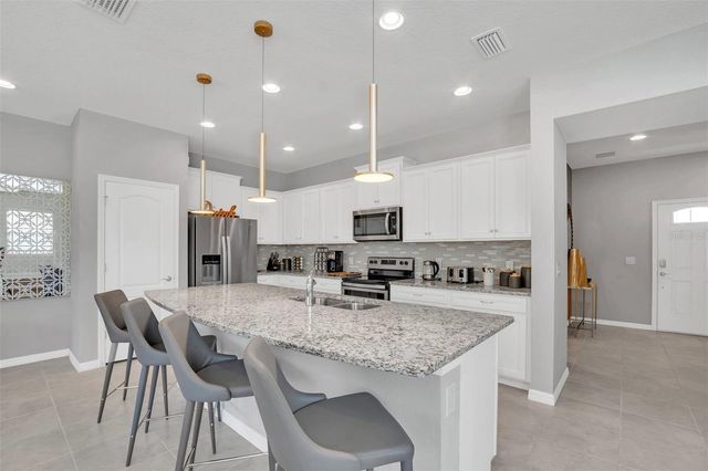 8900 SYDNEY AVENUE, Kissimmee, FL 34747