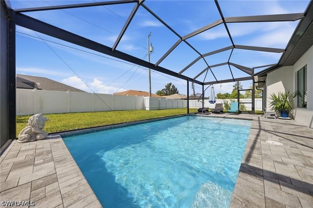 1214 SW 29th TER, Cape Coral, FL 33914