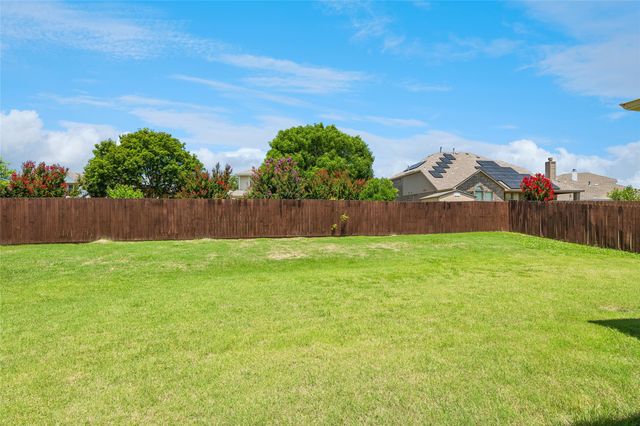 9509 Drovers View Trail, Fort Worth, TX 76131