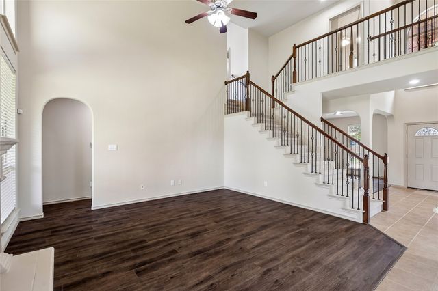 9509 Drovers View Trail, Fort Worth, TX 76131