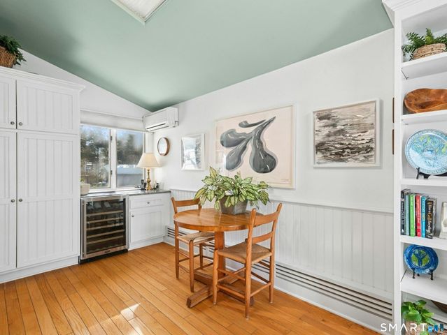 6 Richmond Road, Norwalk, CT 06853