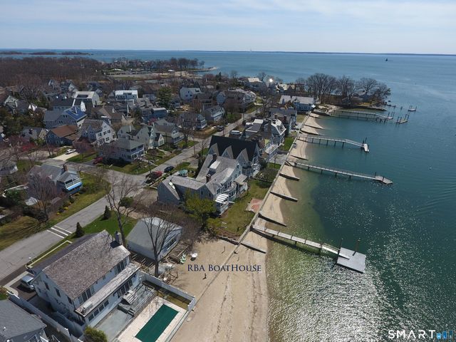 6 Richmond Road, Norwalk, CT 06853