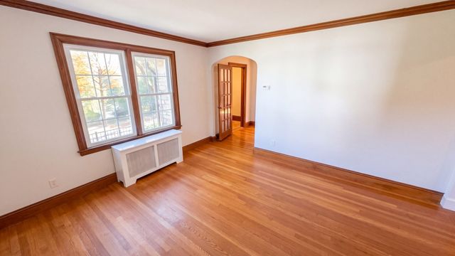 37 Otsego Rd, Worcester, MA 01609