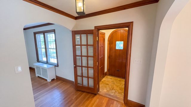 37 Otsego Rd, Worcester, MA 01609