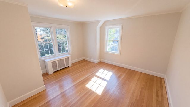 37 Otsego Rd, Worcester, MA 01609