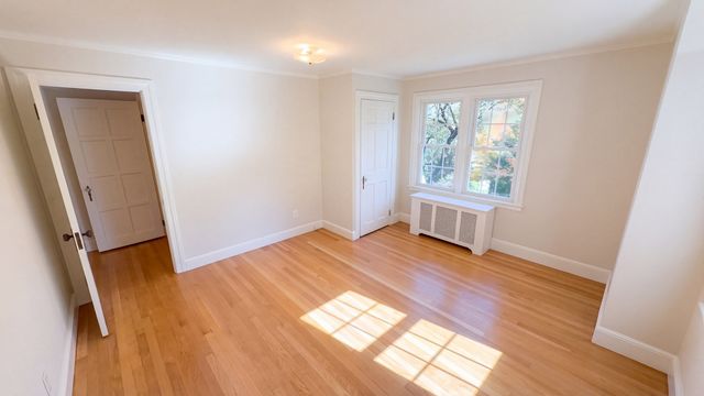 37 Otsego Rd, Worcester, MA 01609