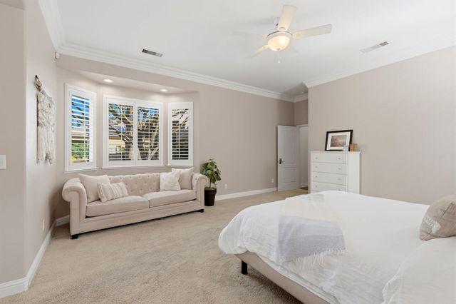 649 W Enterprise Avenue, Clovis, CA 93619