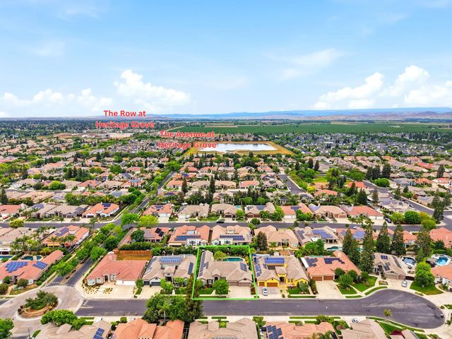 649 W Enterprise Avenue, Clovis, CA 93619