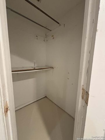 3918 Chimney Springs, San Antonio, TX 78247