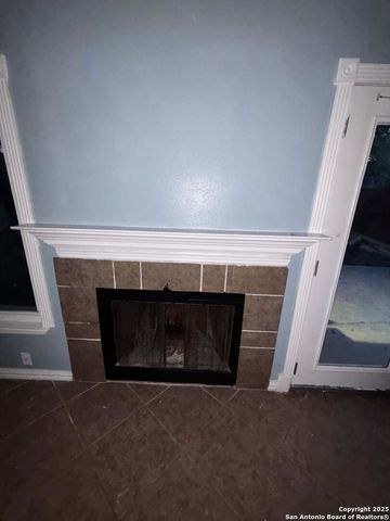 3918 Chimney Springs, San Antonio, TX 78247