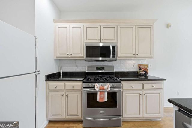 7050 Red Fox Lane, Cumming, GA 30040