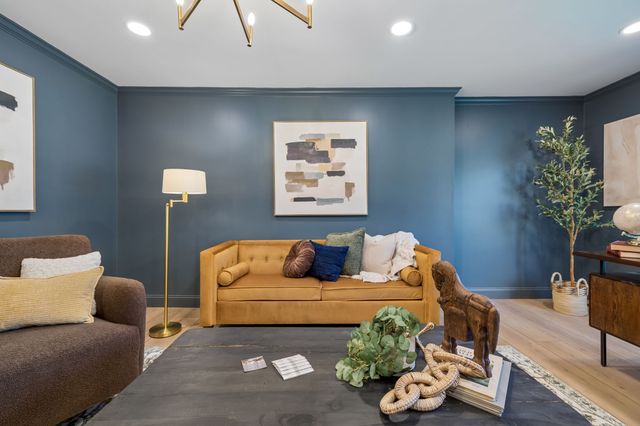 1437 Twin Feather Dr, Murfreesboro, TN 37129