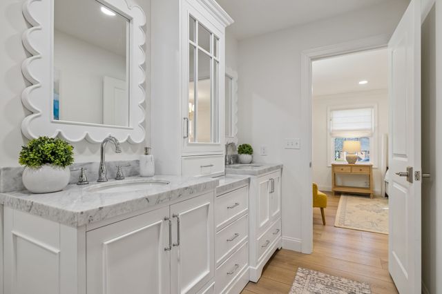 1437 Twin Feather Dr, Murfreesboro, TN 37129