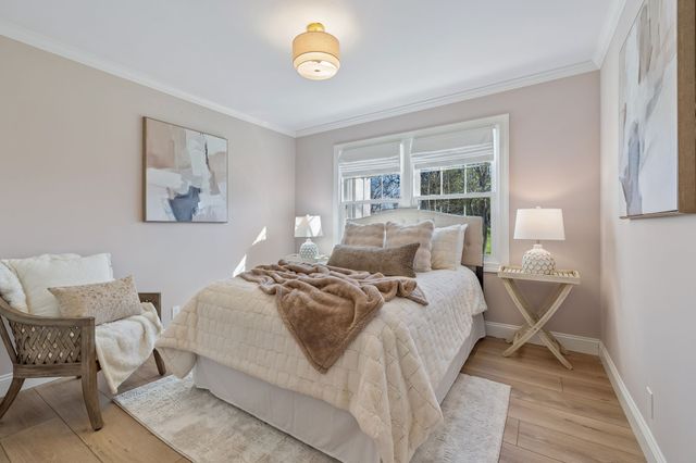 1437 Twin Feather Dr, Murfreesboro, TN 37129