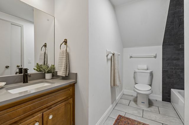 1437 Twin Feather Dr, Murfreesboro, TN 37129