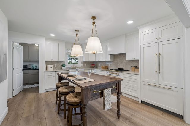 1437 Twin Feather Dr, Murfreesboro, TN 37129