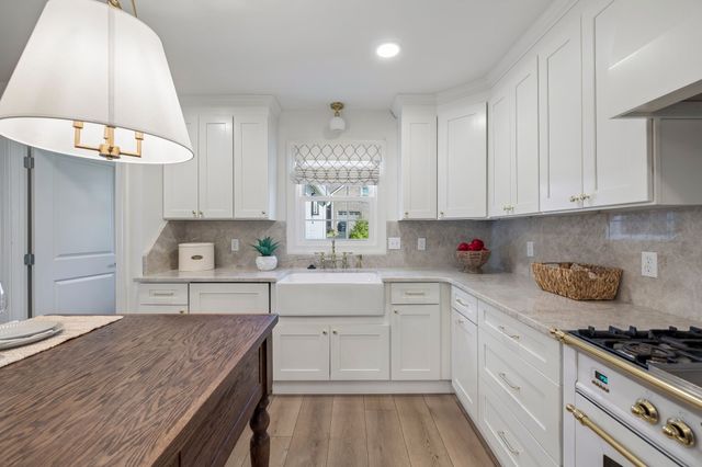 1437 Twin Feather Dr, Murfreesboro, TN 37129