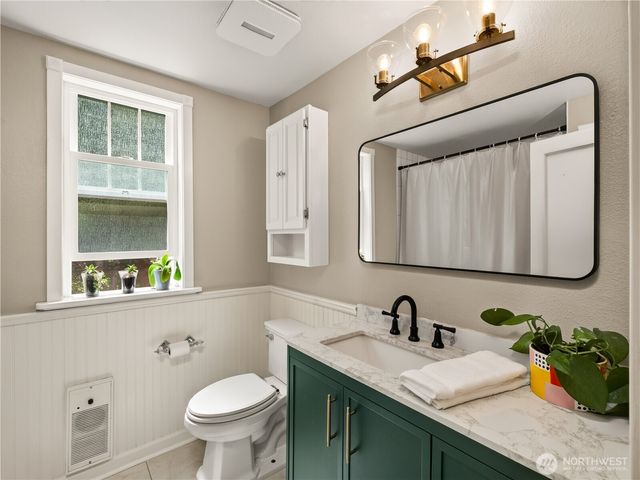 420 222nd Avenue NE, Sammamish, WA 98074