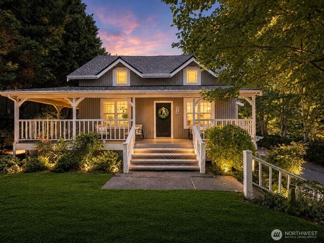 420 222nd Avenue NE, Sammamish, WA 98074