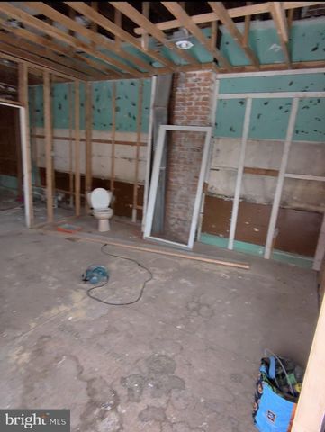 2959 N 8TH STREET, Philadelphia, PA 19133