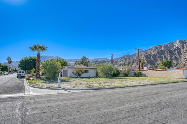 51775 Avenida Carranza, La Quinta, CA 92253