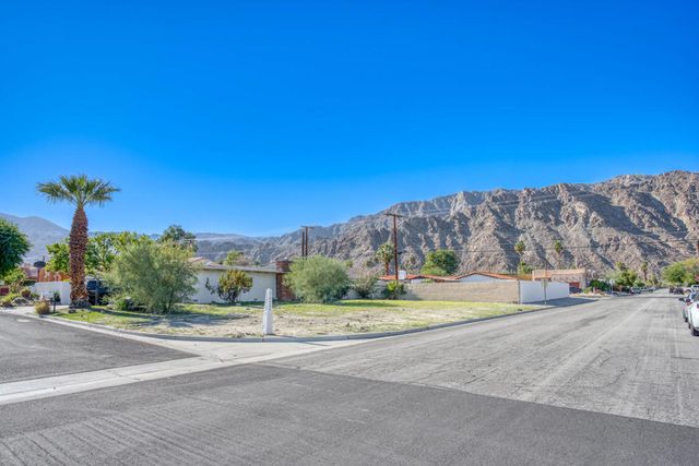 51775 Avenida Carranza, La Quinta, CA 92253