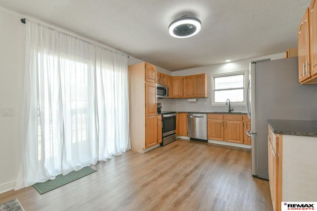 109 Concord Avenue, Hickman, NE 68372