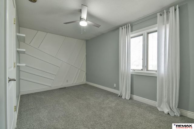 109 Concord Avenue, Hickman, NE 68372