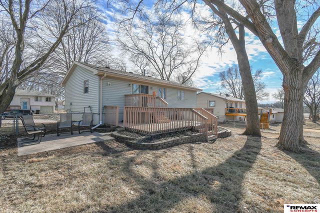 109 Concord Avenue, Hickman, NE 68372