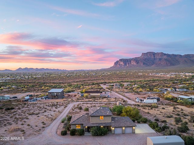 5995 E 35TH Avenue, Apache Junction, AZ 85119