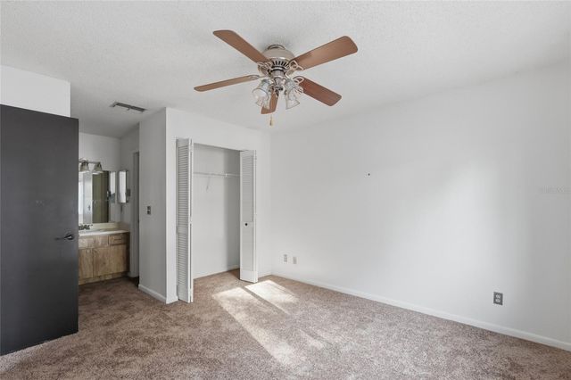 39132 COUNTY ROAD 54 2216, Zephyrhills, FL 33542