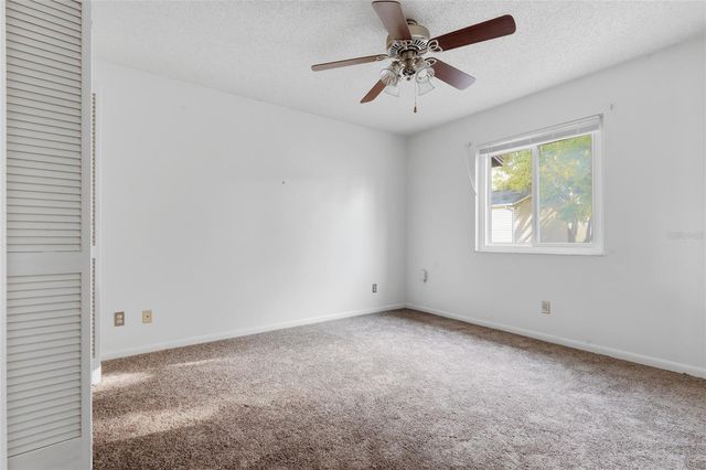 39132 COUNTY ROAD 54 2216, Zephyrhills, FL 33542