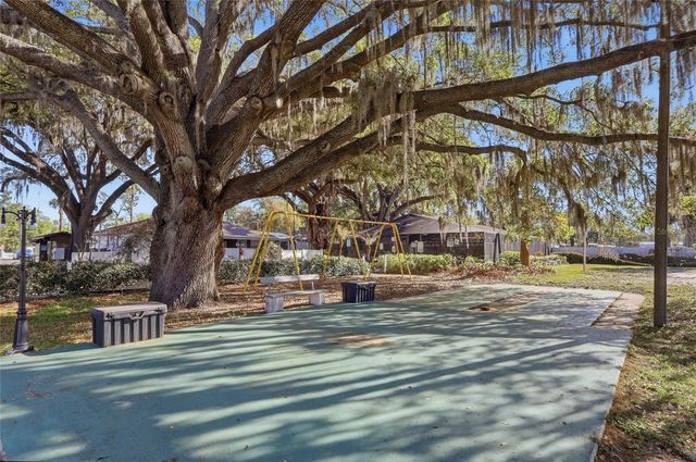 39132 COUNTY ROAD 54 2216, Zephyrhills, FL 33542