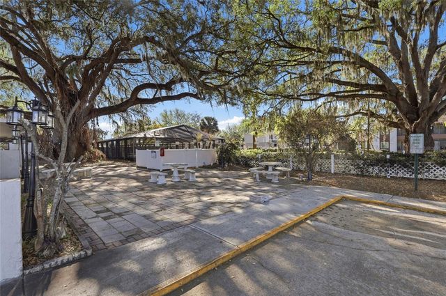 39132 COUNTY ROAD 54 2216, Zephyrhills, FL 33542