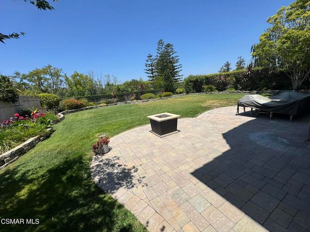 713 Twillin Court, Simi Valley, CA 93065