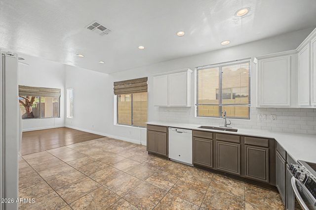 3337 W KING Drive, Anthem, AZ 85086