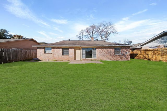 13719 Southline Road, Sugar Land, TX 77498