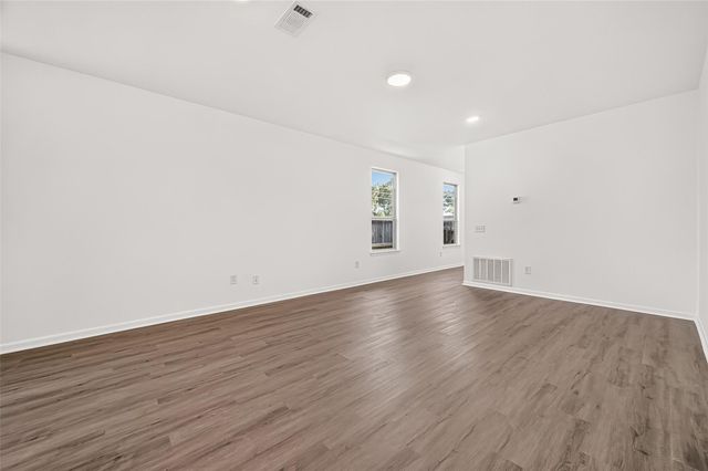 16737 Oak Bough Drive, Conroe, TX 77302