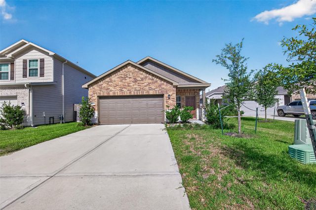 16737 Oak Bough Drive, Conroe, TX 77302