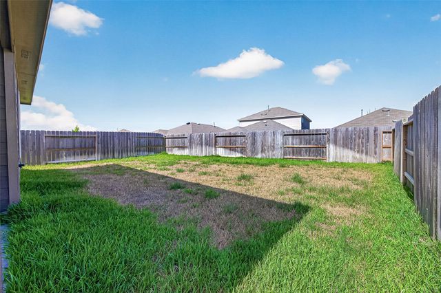 16737 Oak Bough Drive, Conroe, TX 77302