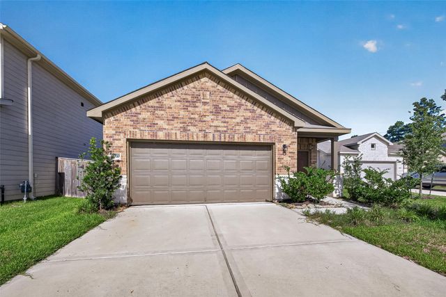 16737 Oak Bough Drive, Conroe, TX 77302