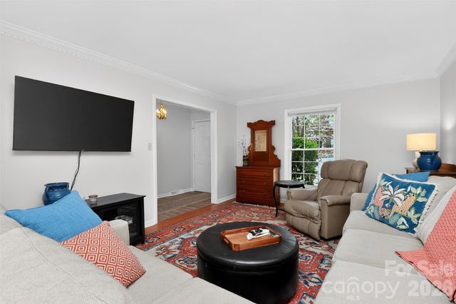 6527 Summerlin Place, Charlotte, NC 28226